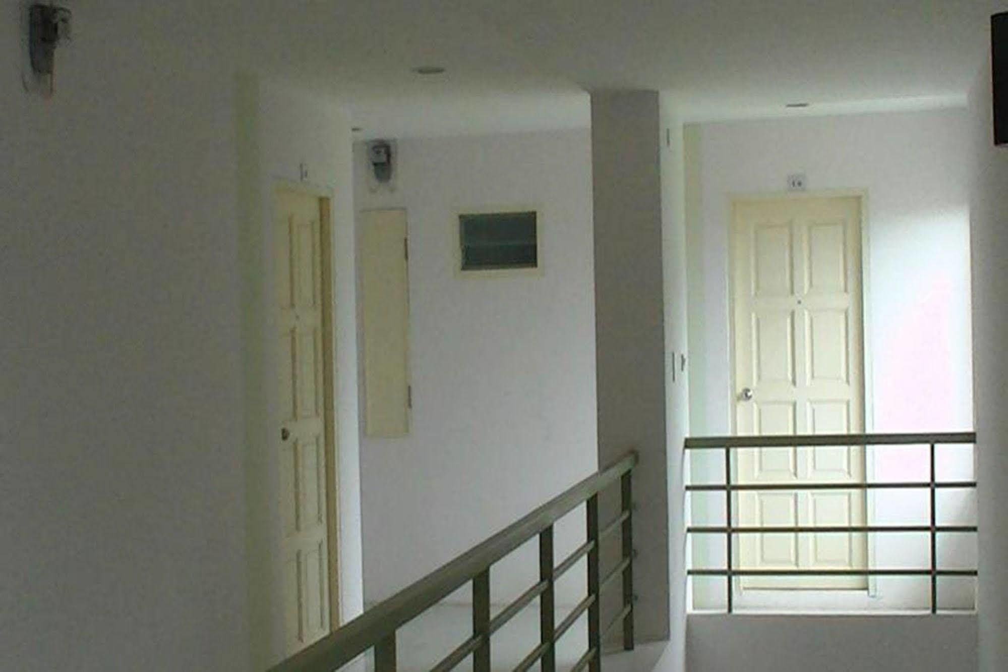 Apartamento The Icon Hua Thanon  Exterior foto